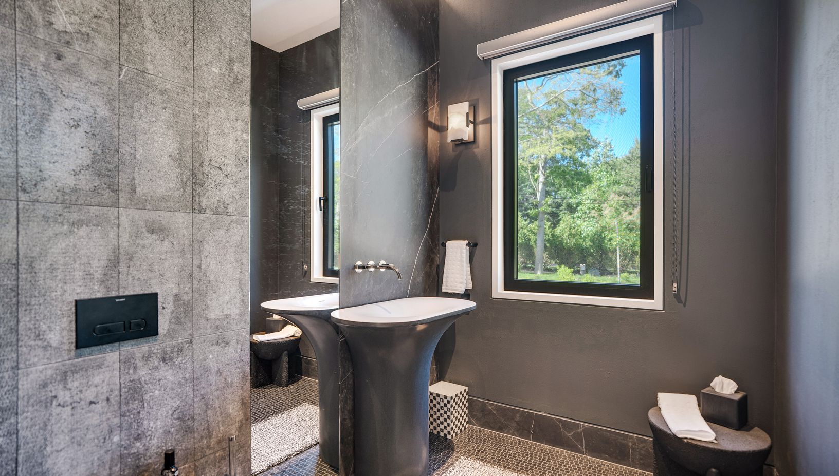  Dining Powder room - LED's come alive at night