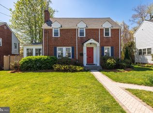 212 Normandy Dr, Silver Spring, MD 20901