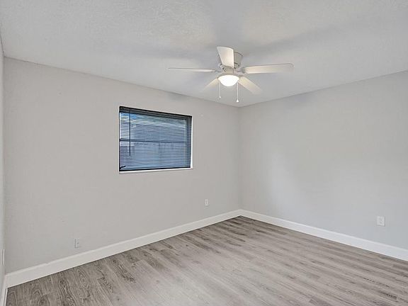 4th image of 7031 NW 20th St