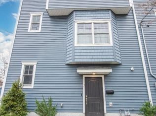 117 Valley Rd APT 3, Montclair, NJ 07042