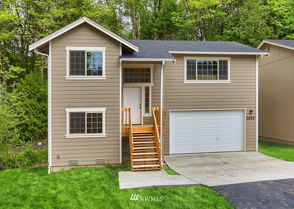 1st image of 2652 Maryland Avenue E #A