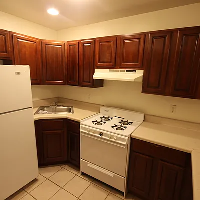 Rented by Nooklyn NYC LLC | media 37