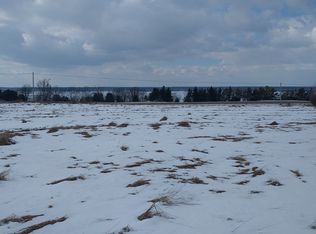 26 River Rd, Hammond, NY 13646