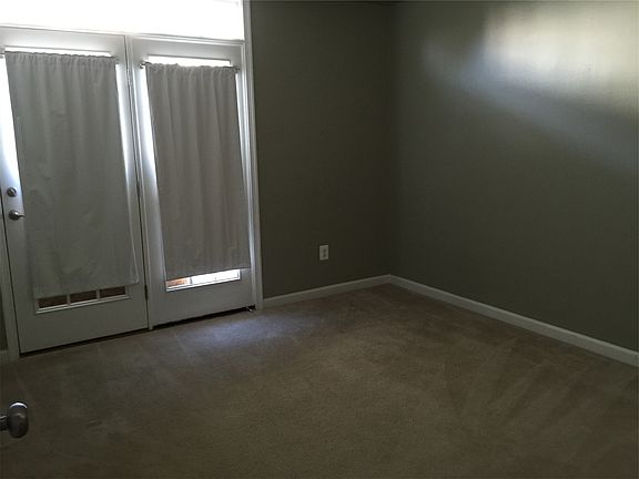 5th image of 2700 Sheffield Hill Way #222