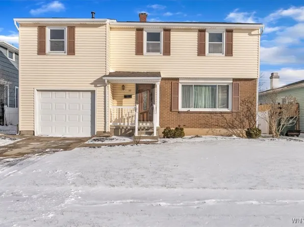 57 Karen Ln, Depew, NY 14043