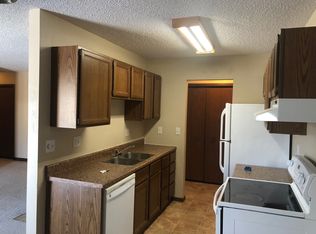 2510 N 8th St, Bismarck, ND 58503