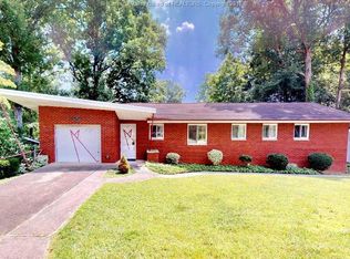 1414 Robin Hood Rd, Charleston, WV 25314