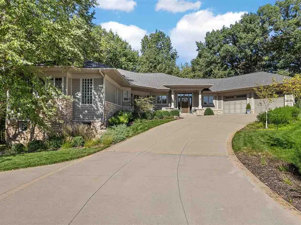 92 White Oak Pl, Iowa City, IA 52245