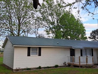 1812 W 3rd, Neelyville, MO, 63954