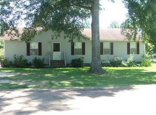 309 W Rouse St, Poplarville, MS 39470