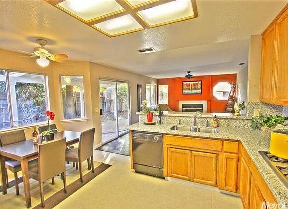 2nd image of 2926 Nolana Ct