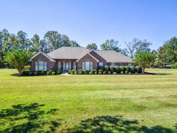 254 Green Land Rd, Starkville, MS 39759