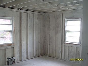 2nd image of 54 Rosedale Ave