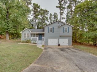 85 Hawk Dr, Hiram, GA 30141