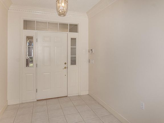 5th image of 13879 Silkvine Ln