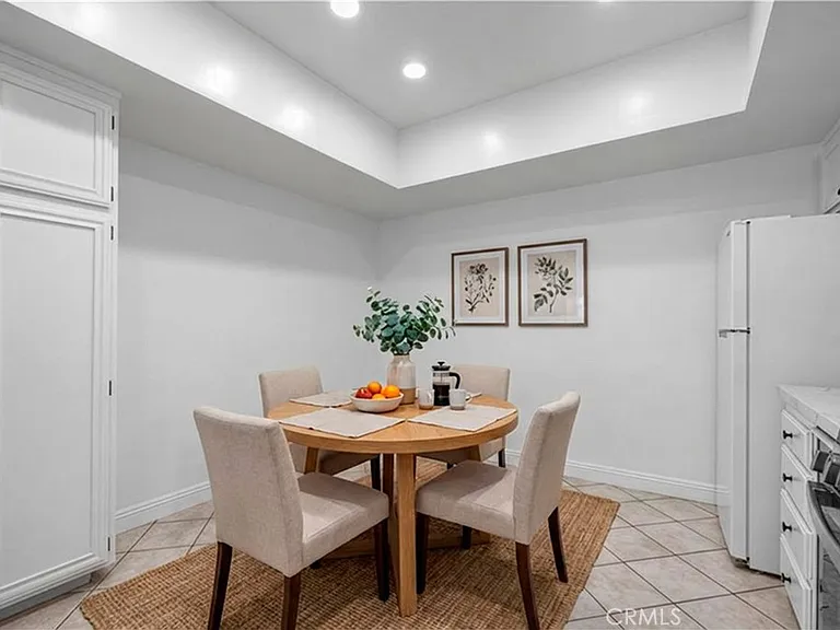1630 S Bentley Ave #103 — Photo 10