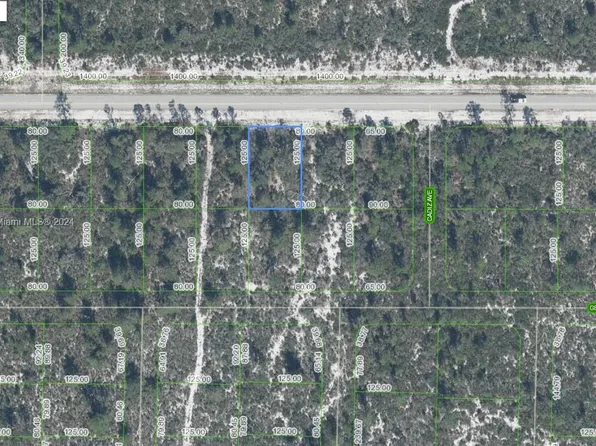 6737 Columbus Blvd, Sebring, FL 33872
