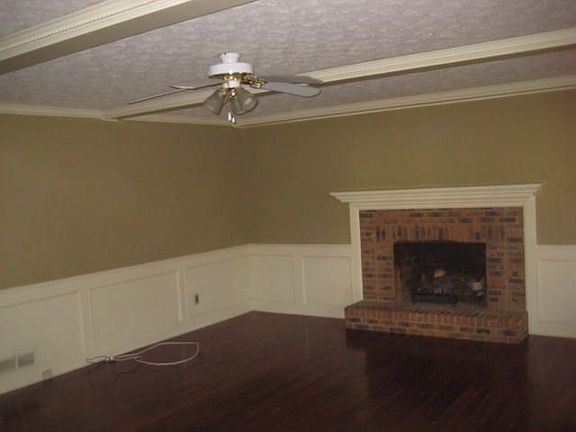 3rd image of 2024 Skyland Glen Dr