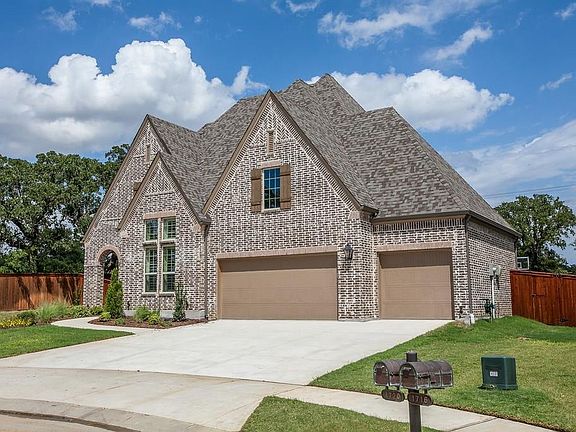 2nd image of 1720 Verbena Ln