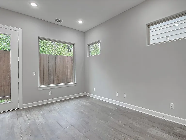 5105 Pine Reach Dr — Photo 6