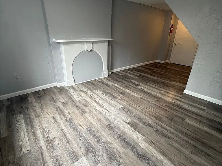 51 Lander St. — Photo 3