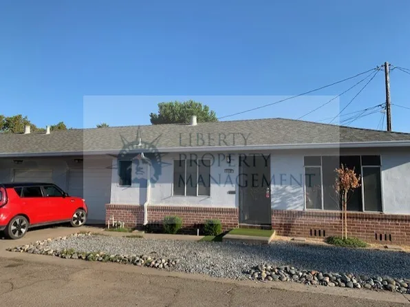 1111 S Central Ave APT A, Lodi, CA 95240