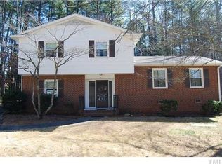 701 Coventry Ct, Raleigh, NC 27609