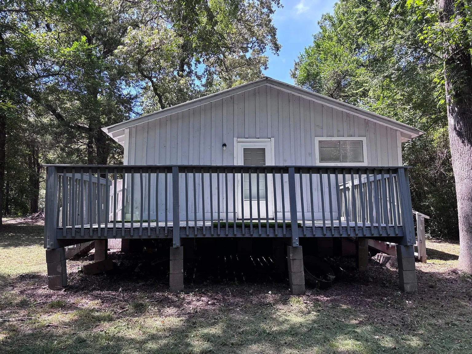 2 bed, 1.0 bath, 816 sqft, $1,150 — Photo 3
