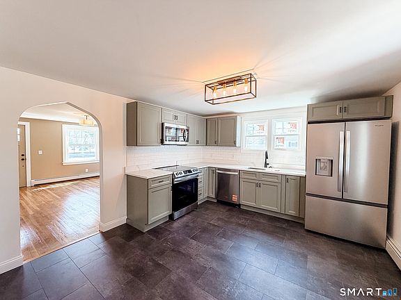 2nd image of 395 Maple Street