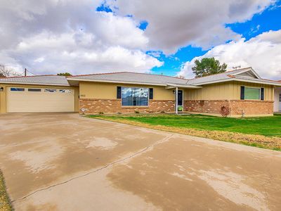 1402 E Berridge Ln, Phoenix, AZ, 85014