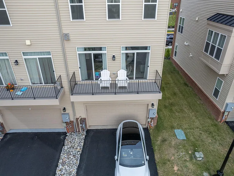 22968 Clarence Walk Ter — Photo 30