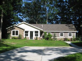 66 N Jackpine Rd, Fountain, MI 49410