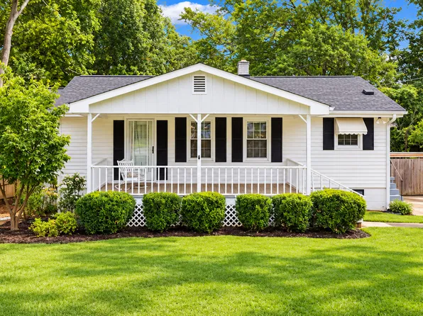 830 McLinden Ave SE, Smyrna, GA 30080