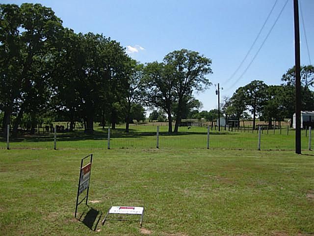 2nd image of 1850 Vz County Road 2134