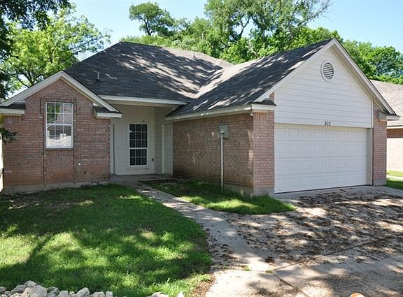 3rd image of 18153 Highway 377 S Unit 201