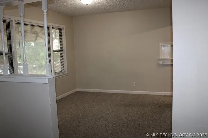 553 N 23rd West Ave — Photo 2