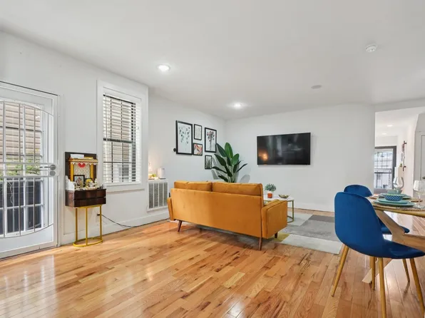 72 Columbia Avenue image 5 of 28