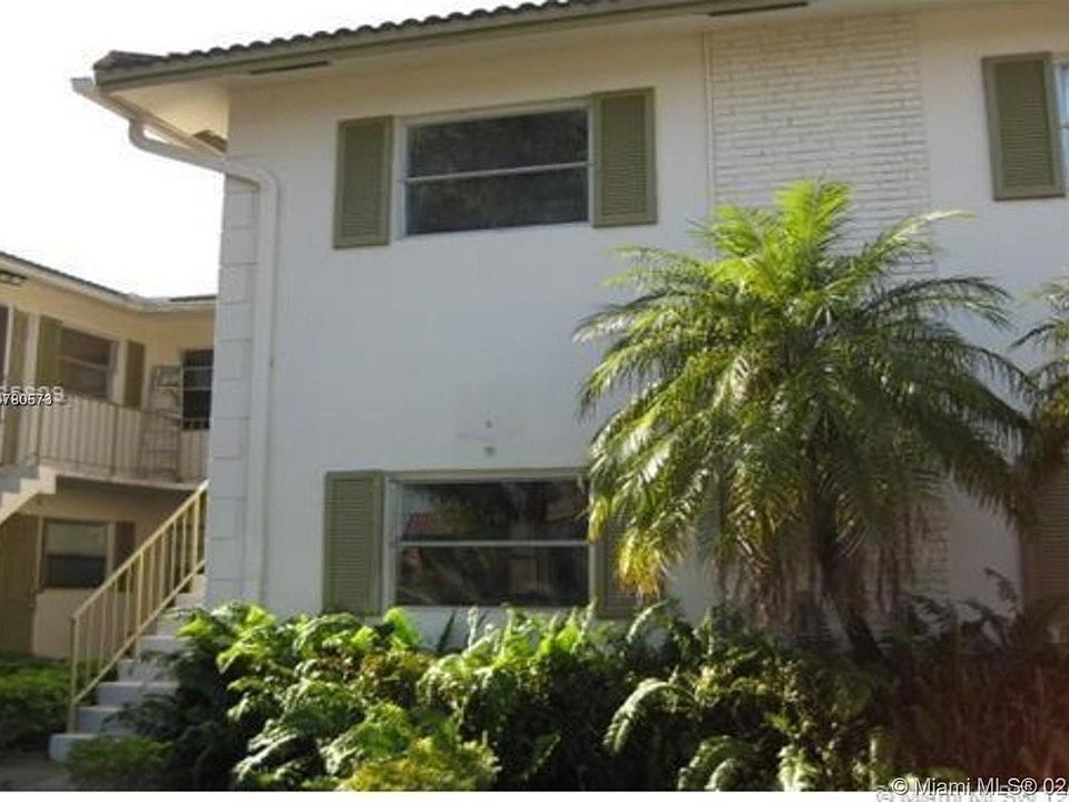1st image of 3090 Coral Springs Dr APT 8
