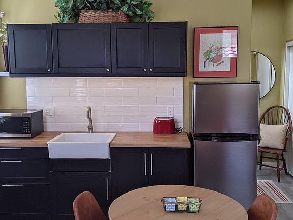 2nd image of 3378 Holly Oak Ln #1