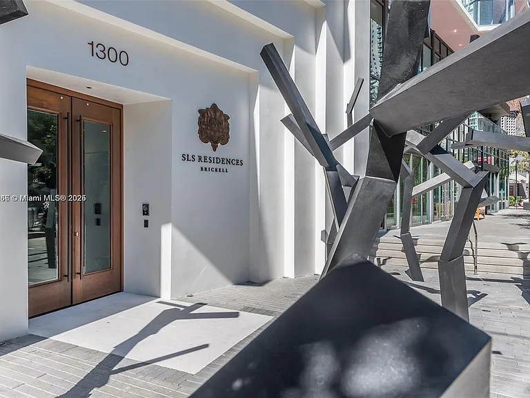 1300 S Miami Ave #2208 — Photo 35