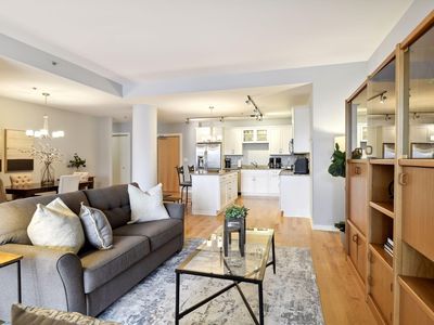 215 10th Ave S Unit 621, Minneapolis, MN, 55415