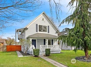 1607 Rucker Ave, Everett, WA 98201