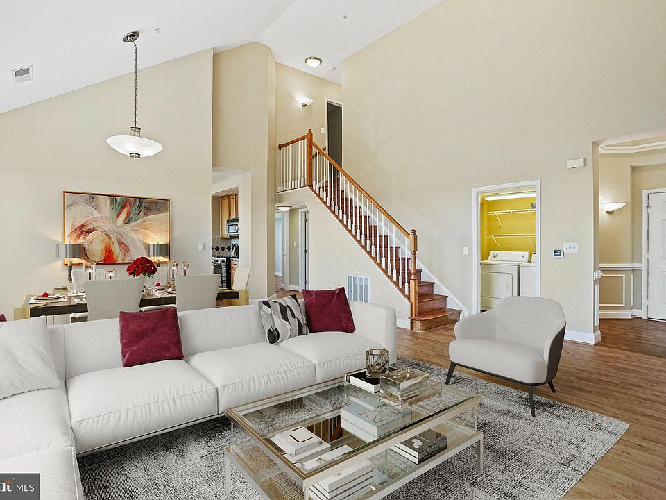 1st image of 303 Redland Blvd APT 401