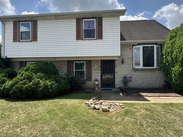 920 Northbriar Dr, York, PA 17404