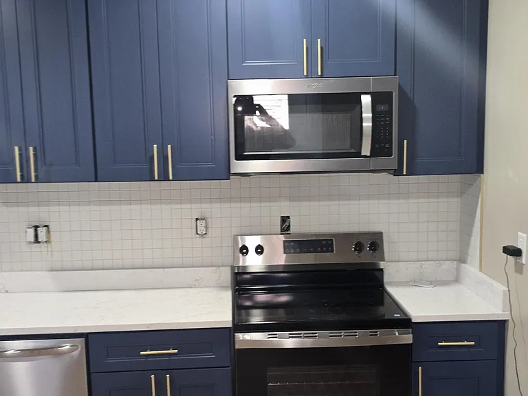 2122 N Pine St #1 — Photo 4