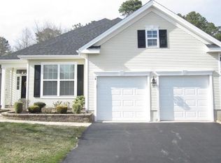 19 Bridgewaters Psge, Barnegat, NJ 08005