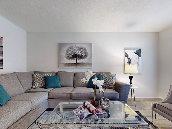 5th image of 15 Ribblesdale Dr