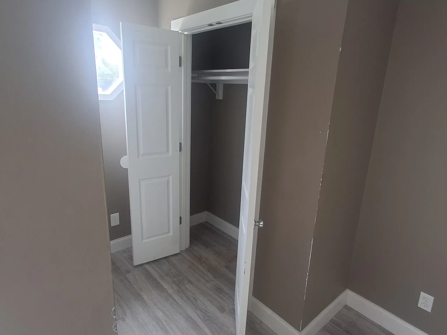 3 bed, 2.5 bath, 1568 sqft, $1,715 — Photo 4