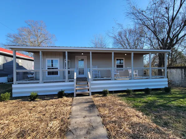 408 Nellis Ave, Bridgeport, AL 35740