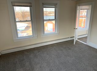 90 Cleaves St APT 301, Biddeford, ME 04005